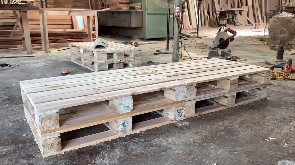 Provera visine sedišta slaganje paleta za udobno sedenje